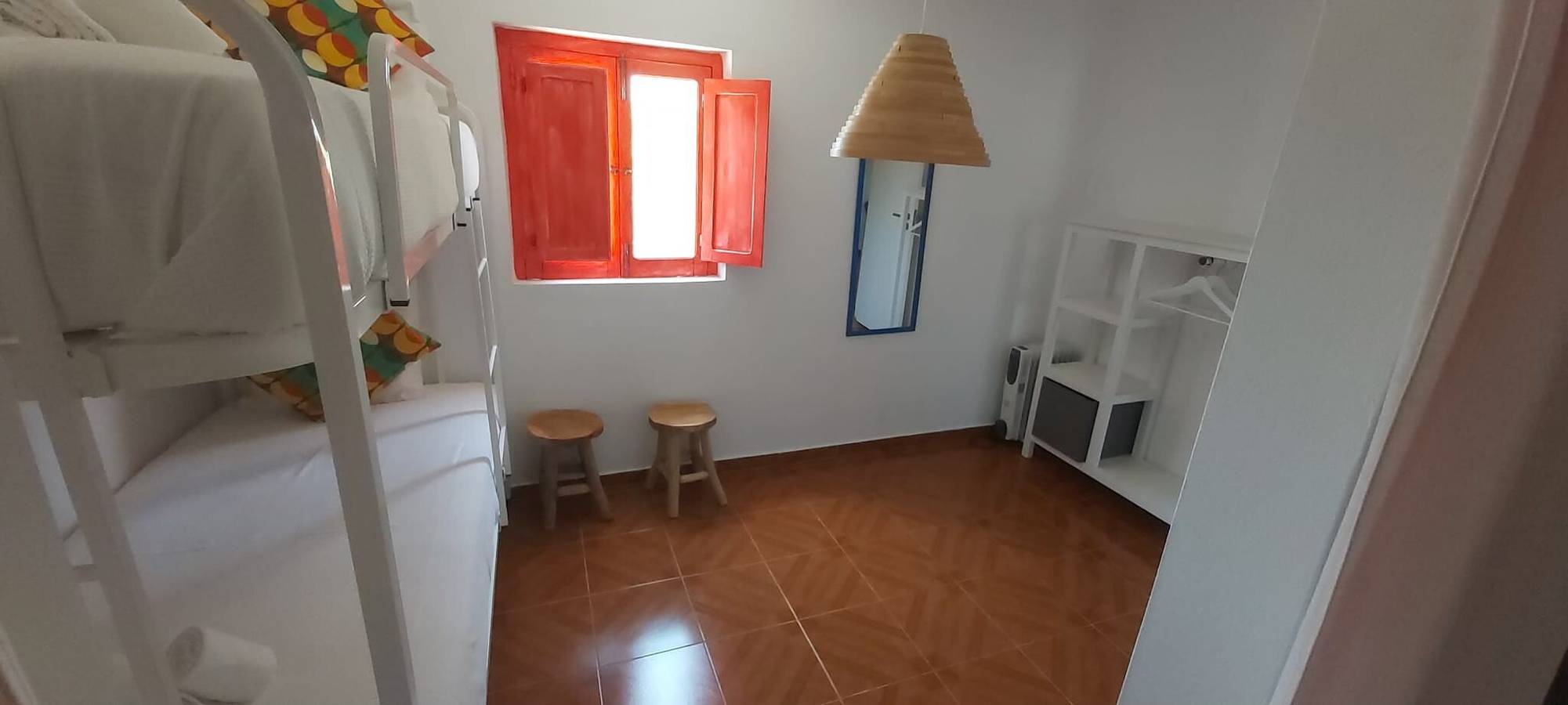 Landhaus 'Casa 2' mit Gemeinschaftspool, privater Terrasse und Wi-Fi in Vila Nova de Milfontes, Costa Alentejana