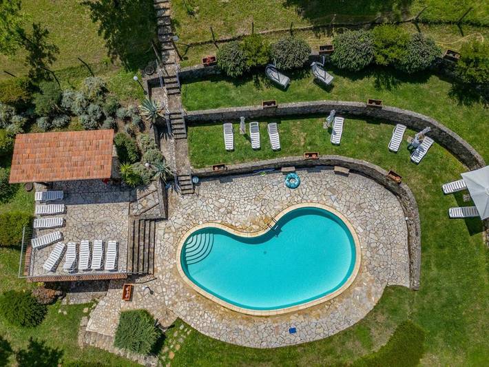 Ferienwohnung für 4 Personen, mit Ausblick und Garten sowie Pool in Roccalbegna - 2