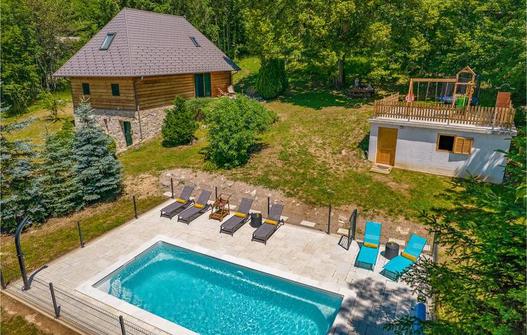 Ferienhaus für 7 Personen in Lika-Senj