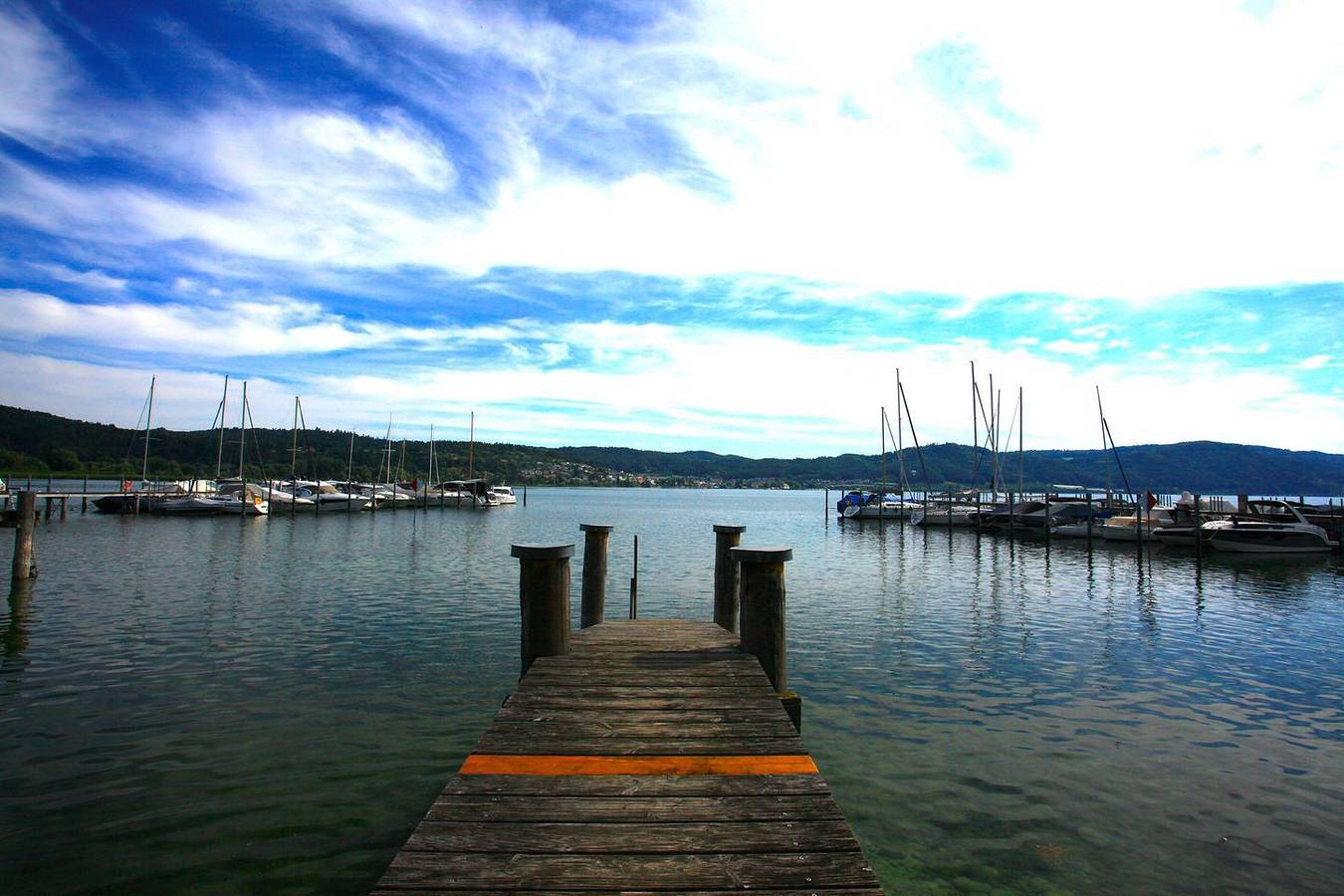 Ganze Wohnung, Bodensee genießen: Ferienresidenz Seegarten Andrea mit privatem Zugang zum See in Bodman-Ludwigshafen, Obersee (Bodensee)