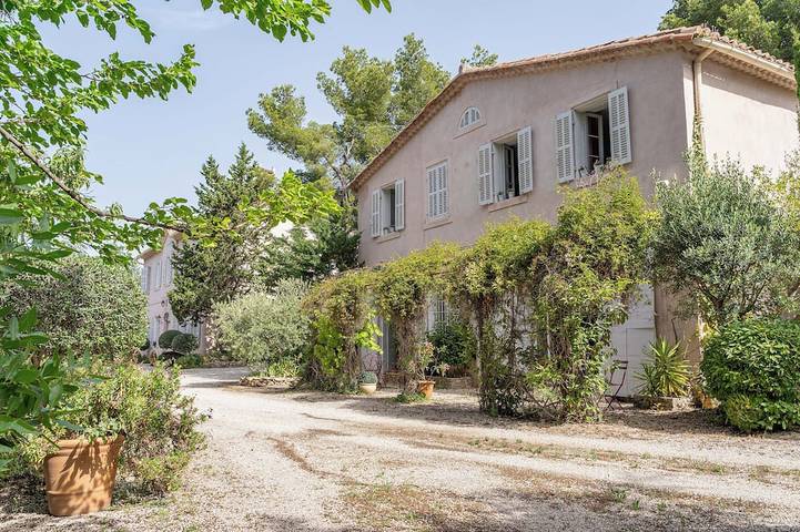 Casa de vacaciones para 6 personas, con terraza y jardín - 1