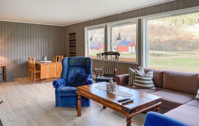 Ferienhaus für 5 Personen mit Terrasse in Aure, Nördliches Fjordnorwegen