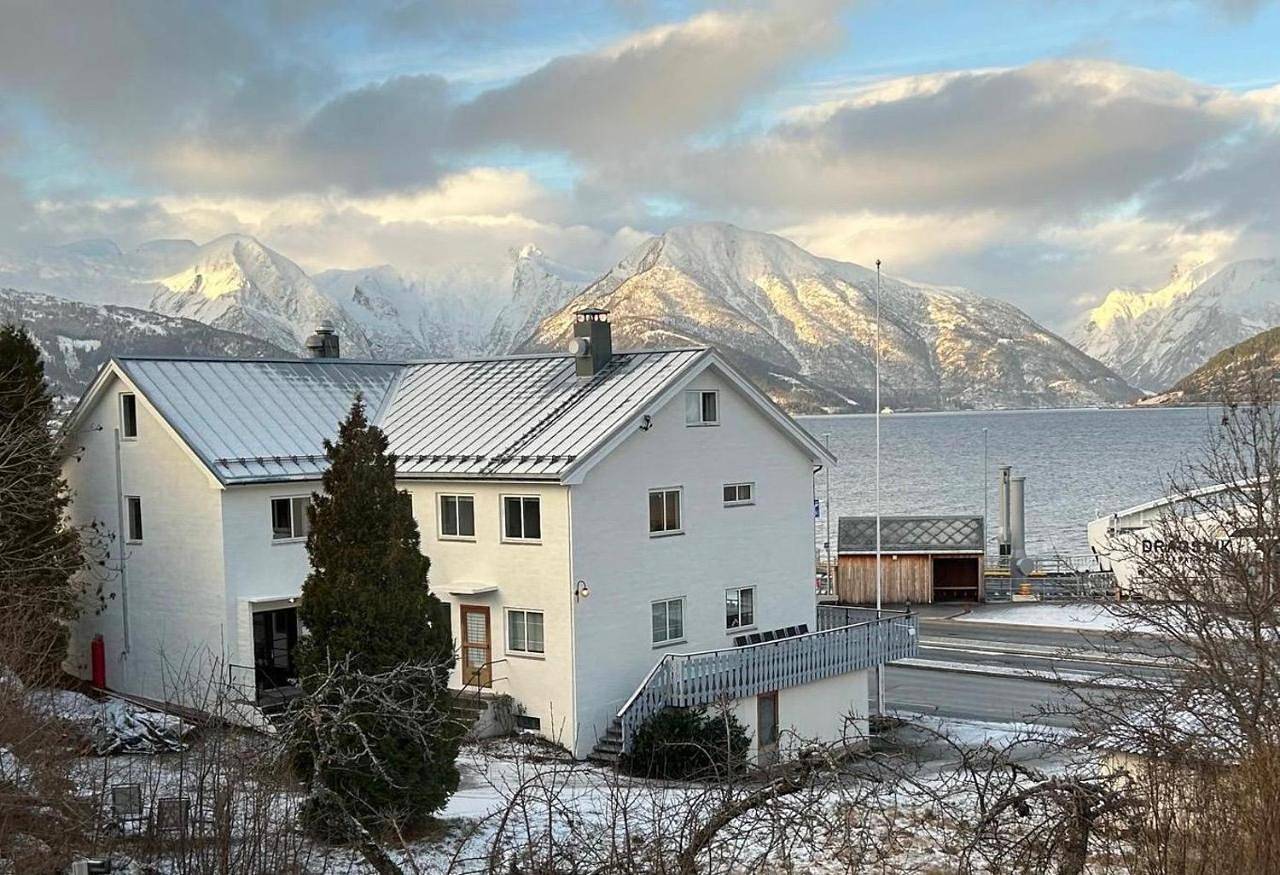 Sognefjord Gjesteheim in Sognefjord