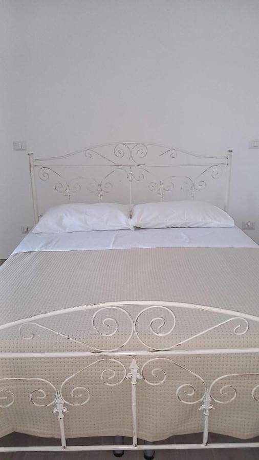 Double Room with Private Bathroom in Corigliano d'Otranto, Provincia di Lecce