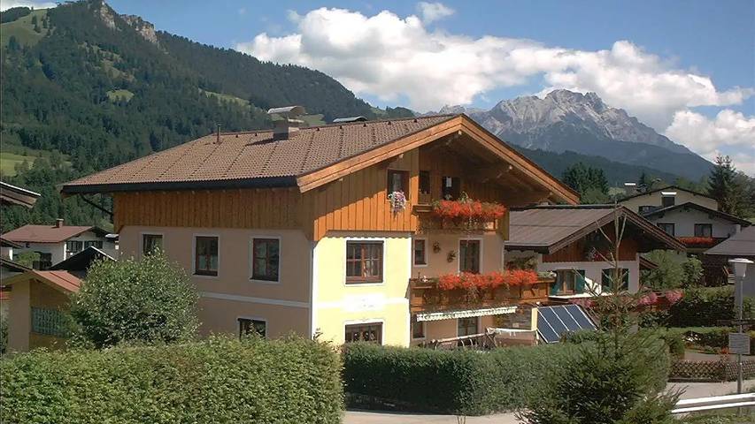 Ferienwohnung für 4 Personen, mit Balkon in Fieberbrunn