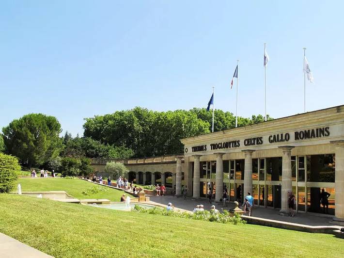 Maison 5 Personnes in Gréoux-les-Bains, Alpes-de-Haute-Provence