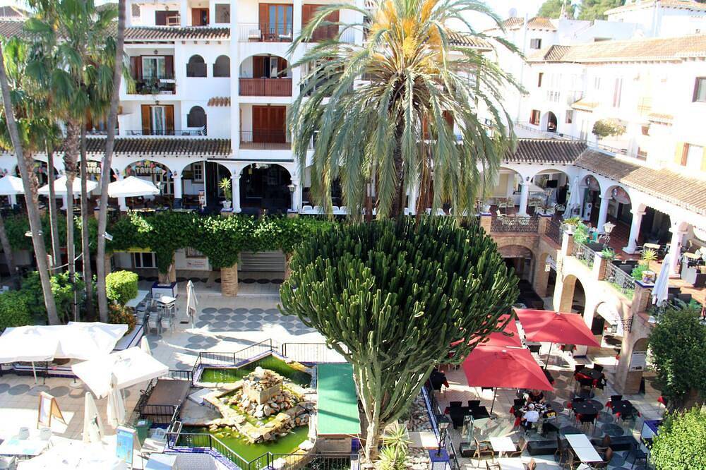 Apartamento entero, Perfect 1 Bed Apt Villamartin Plaza, South Facing Balcony And Sun! in Brisas y Golf, Orihuela
