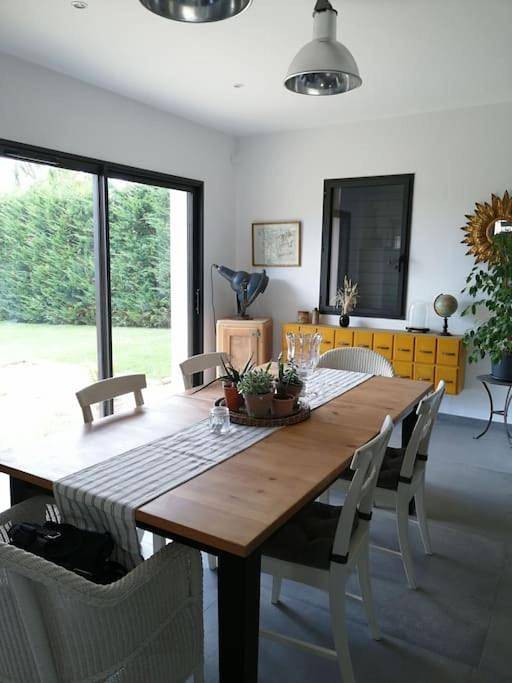 Location de vacances pour 6 personnes, avec Terrasse et Jardin ainsi que Piscine et Vue à Cucuron - 4