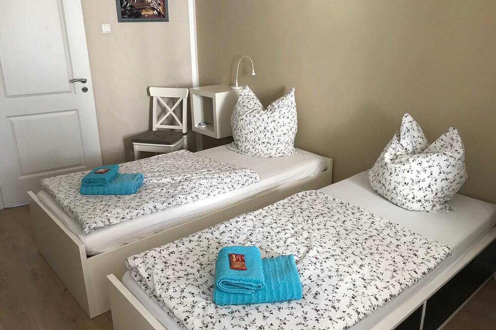 Ganze Wohnung, Ferienwohnung 4 - Ferienwohnung Eckloff in Wittenberg, Wittenberg (Landekris)