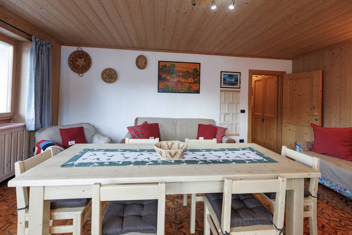 Chalet 'Beppe' mit Bergblick, Gemeinschaftsgarten und Wlan in Bormio Gemeinde, Nationalpark Stilfser Joch