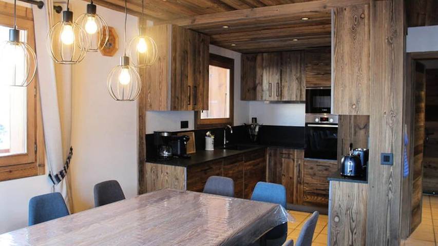 Apartamento de vacaciones para 11 personas, con balcón - 1