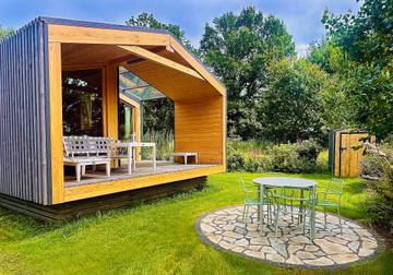 Chalet für 3 Personen, mit Ausblick und Terrasse sowie Garten in der Lüneburger Heide