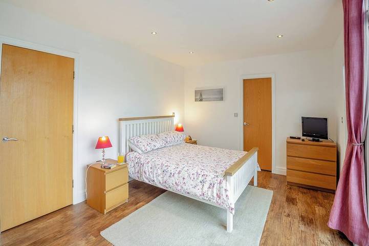 5 Schlafzimmer Unterkunft in Morfa Nefyn in Morfa Nefyn, Gwynedd