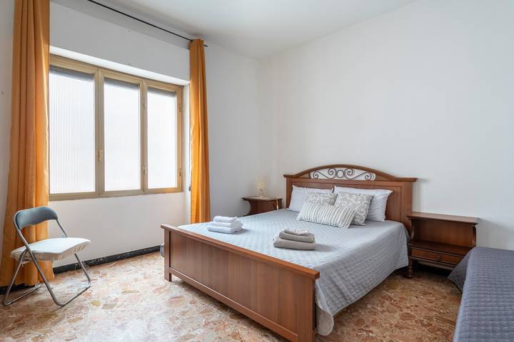 Ferienhaus für 3 Personen, mit Balkon - 1