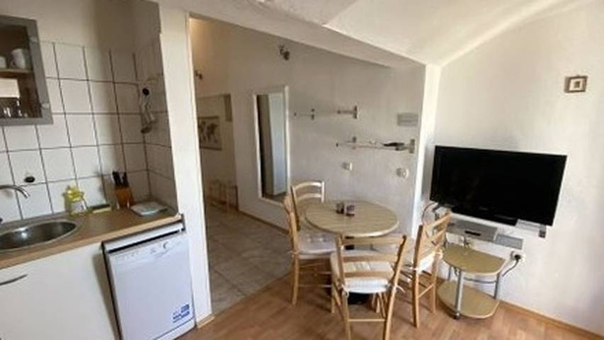 Ferienwohnung für 4 Personen, mit Garten und Pool an der Makarska Riviera - 3