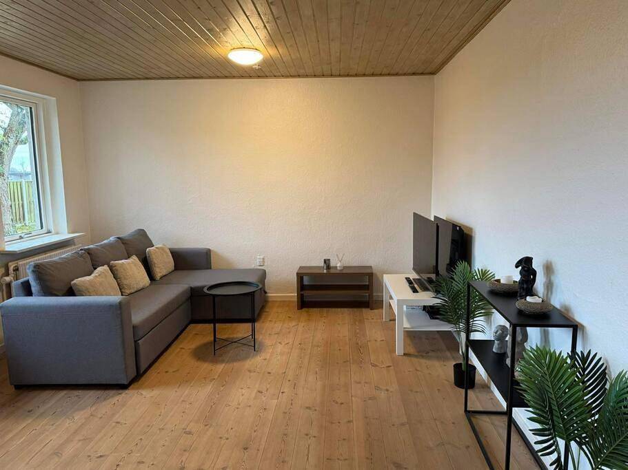 Cały apartament, Three-Bedroom Apartment in Billund, Billund region