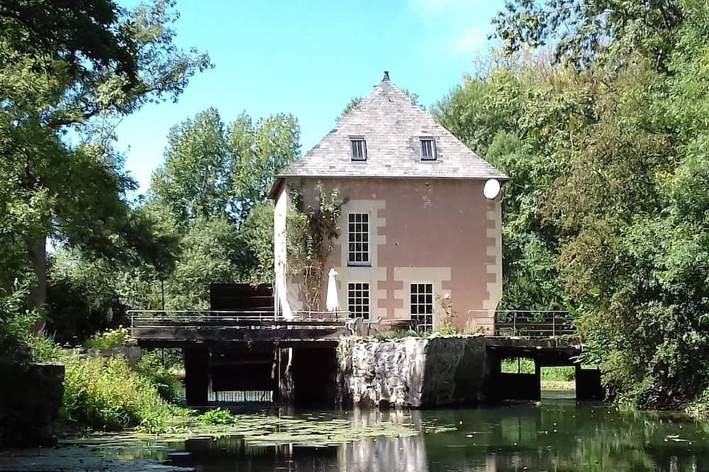 Moulin de charme hyper calme 15km de Tours - Paradisiaque ! in Monts, Région de Tours