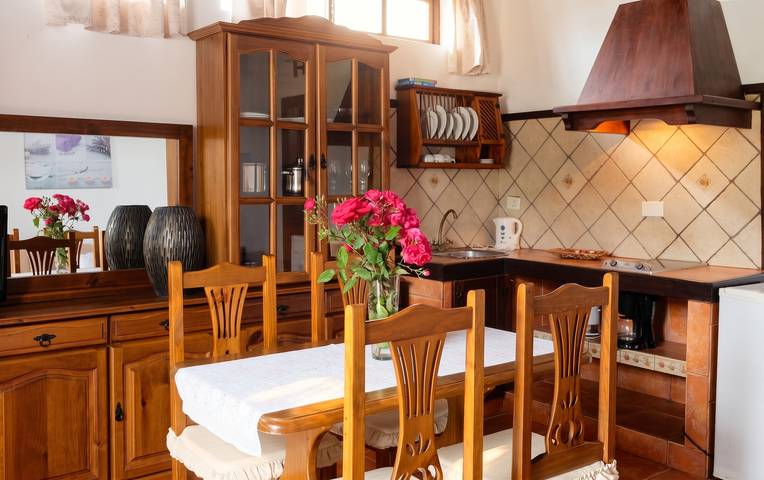 Apartamento entero, Encantador apartamento con terraza en Los Silos - 40 m² in La Tierra del Trigo, Los Silos