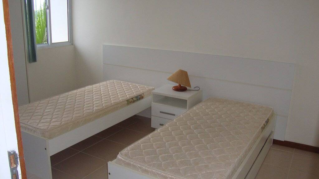 Haus 200 Meter von Guarajuba Strand und 8 km von Praia do Forte in Camaçari, Linha Verde