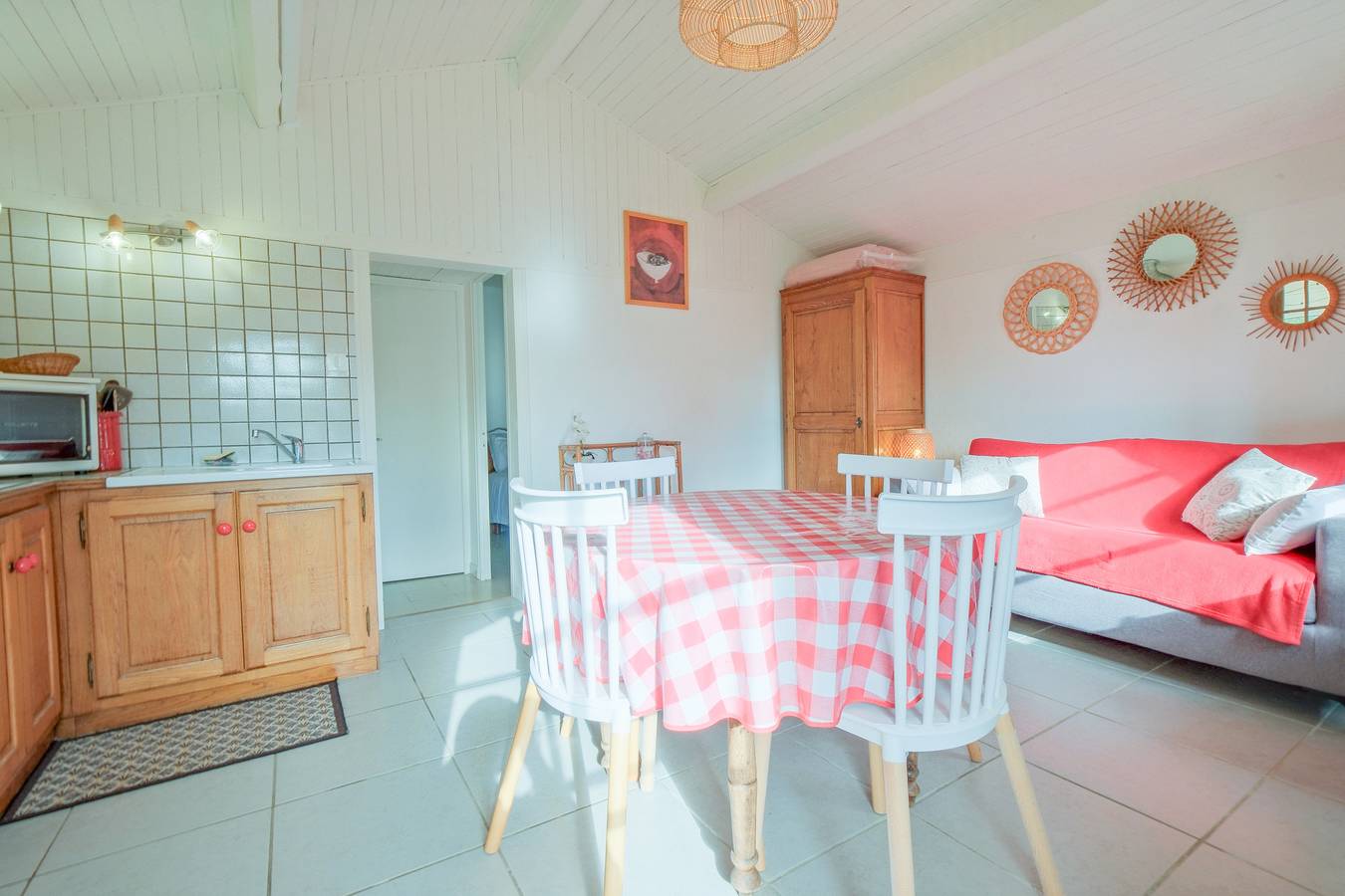 Gîte le Moutat - Châlet nature avec spa face à la Dronne in Allemans, Périgord Vert