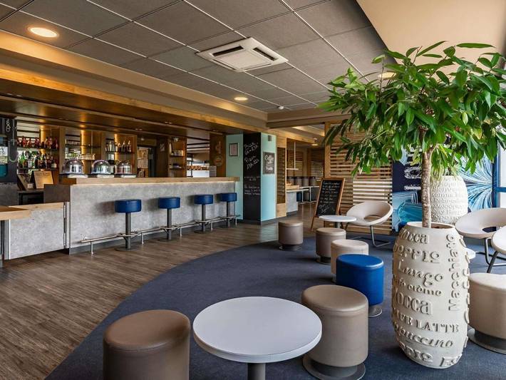 Hôtel pour 3 personnes, avec jardin, animaux acceptés à Pontault-Combault - 3