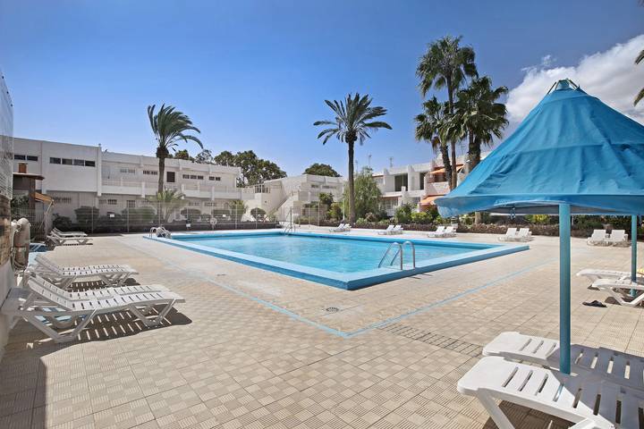 Ferienwohnung für 4 Personen, mit Garten, mit Haustier in Arona - 2