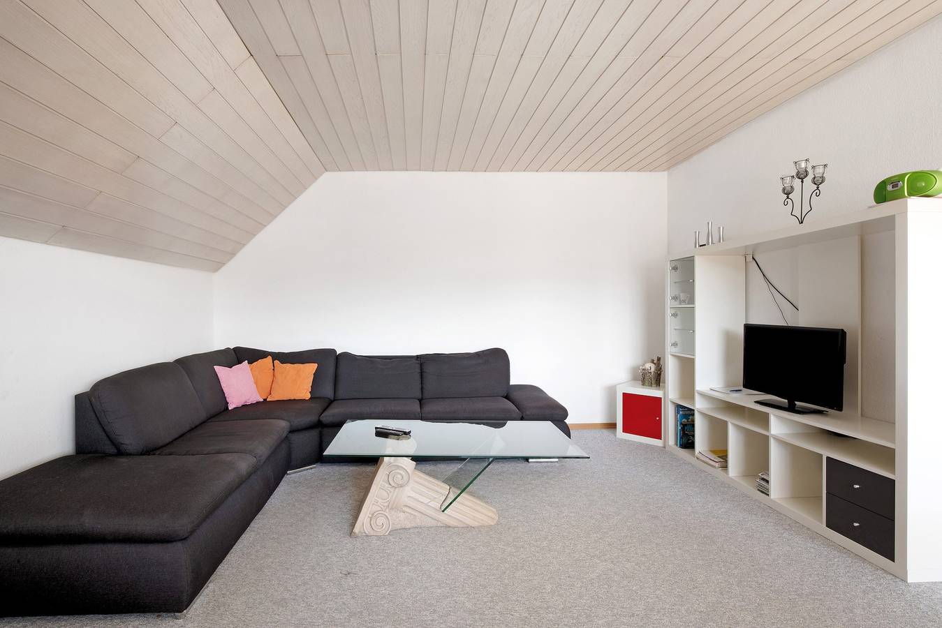 Ganze Wohnung, Ferienwohnung Lange" mit Bergblick, Balkon und Wlan in Waldstetten, Schwäbische Ostalb