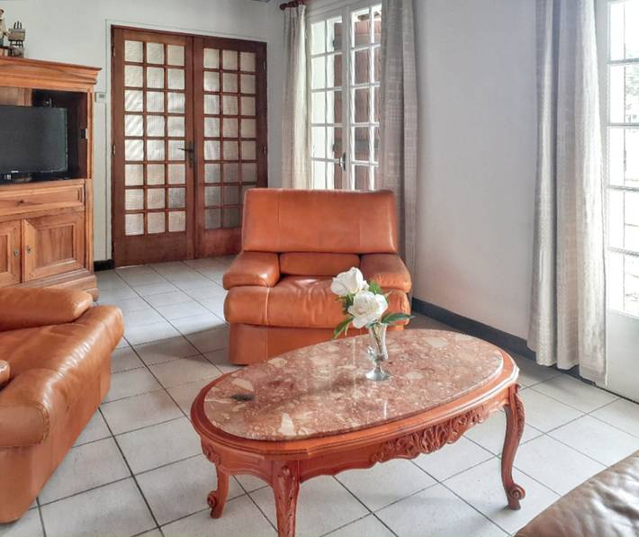 Location de vacances pour 6 personnes, avec jardin et balcon, animaux acceptés à Le Chambon-sur-Lignon - 2