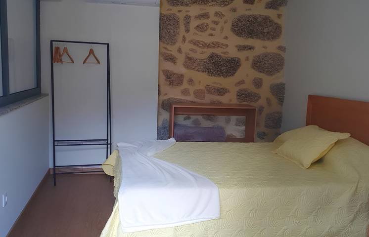 Finca für 2 Personen, mit Garten, mit Haustier in Portugal - 2