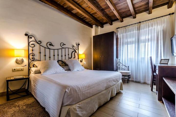 Hôtel pour 10 personnes, avec terrasse et jacuzzi à Guadix - 2