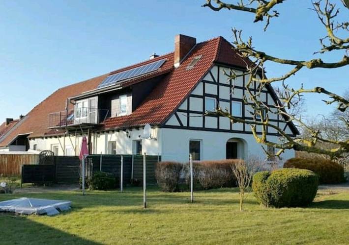 Ferienwohnung für 6 Personen, mit Terrasse und Garten sowie Ausblick