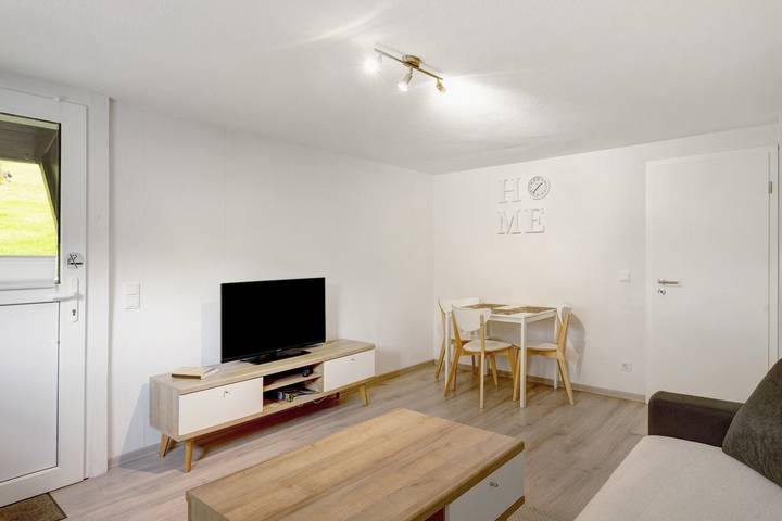 Appartement entier, Appartement "Schober" avec terrasse privée, jardin partagé et Wi-Fi in Kreis Olpe, Siegerland