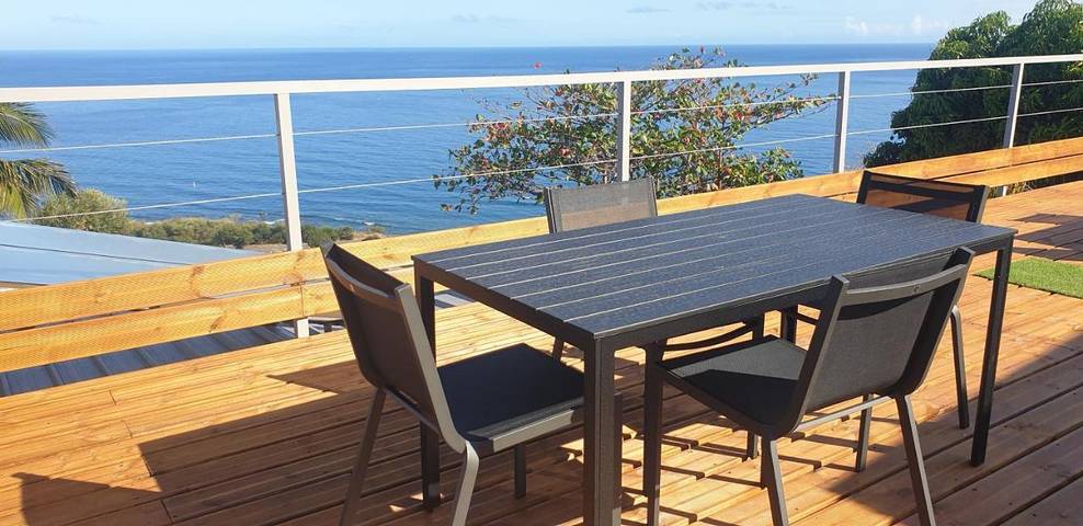 Appartement de vacances pour 5 personnes, avec terrasse et vue