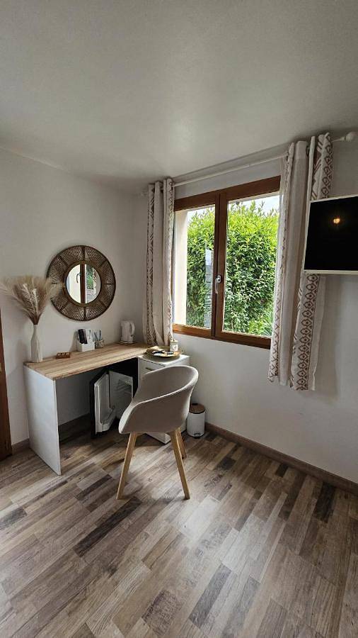 Chambre privé climatisé in Vertaizon, Région de Clermont-Ferrand