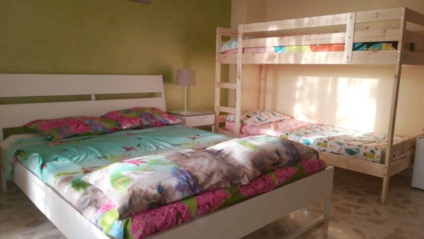 B&b per 2 persone, con giardino e panorama in Trani