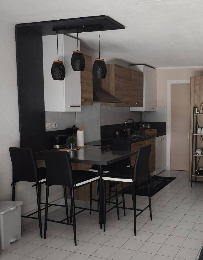 Appartement entier, Apartment with Garden View in Mazirat, Région de Montluçon