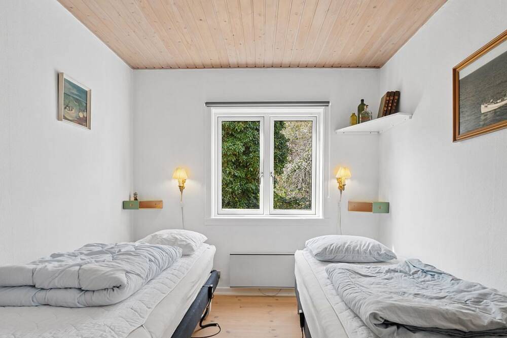 \"Taja\" - 170m from the sea in Svaneke, Bornholm