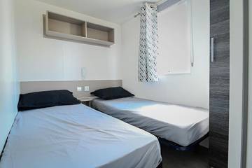 Camping für 8 Personen in Vias Plage, Vias, Bild 1