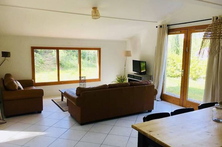 Location de vacances pour 6 personnes, avec jardin et piscine à Lombez - 4