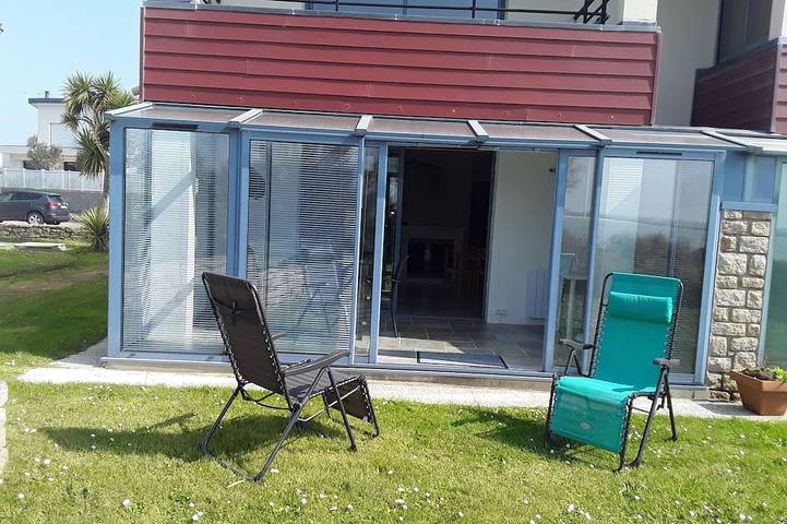 Gîte pour 2 personnes, avec jardin dans Plage du Ruguel