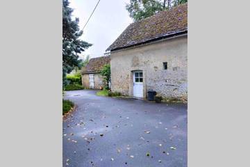 Gîte pour 4 personnes, avec jardin, animaux acceptés à Champagné (Sarthe)