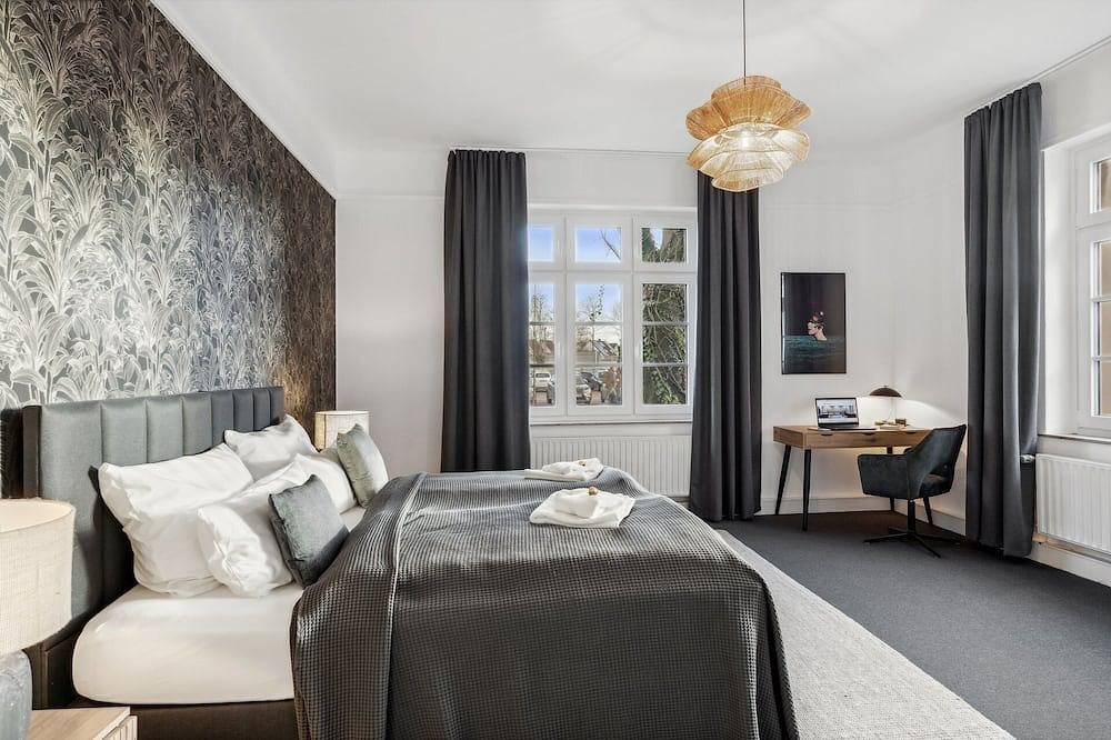 Ganze Wohnung, Maremar - 134qm - 2 Schlafzimmer - Boxspring - Küche - Arbeitsplätze - Terrasse in Verden, Landkreis Verden