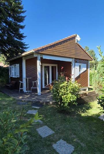 Maison de campagne pour 4 personnes, avec terrasse et jardin à Saint-Rémy-sur-Durolle
