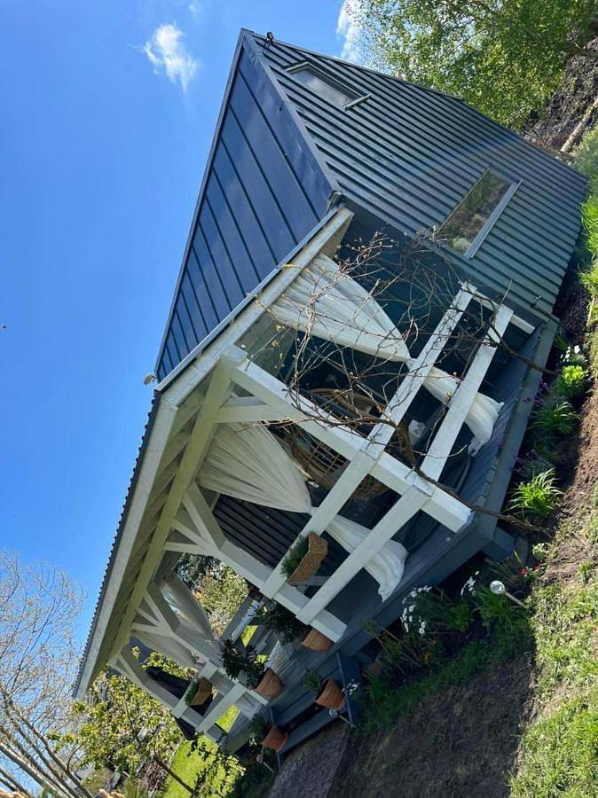 Ferienhaus für 6 Personen, mit Terrasse und Ausblick sowie Seeblick