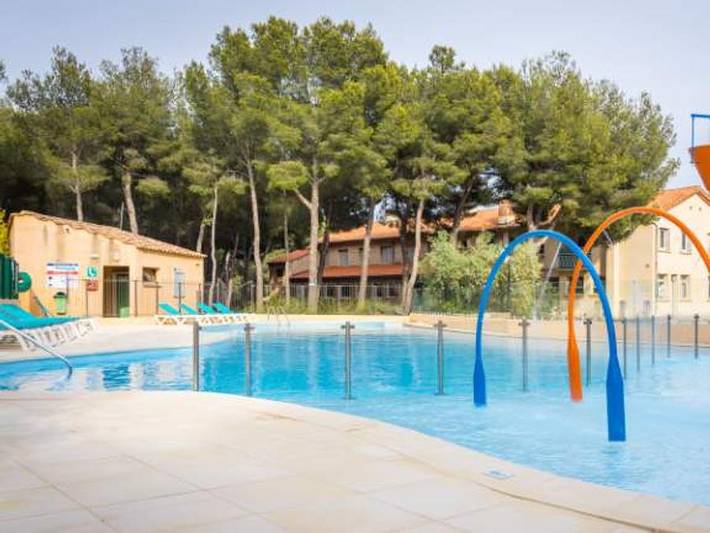 Camping per 8 persone, con Piscina per bambini a Cassis