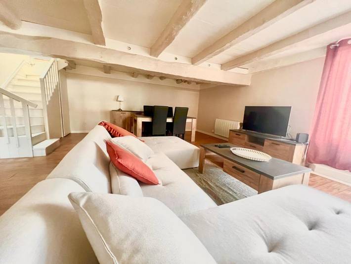 Location de vacances pour 6 personnes, avec jardin, animaux acceptés à Saint-Coutant-le-Grand - 2