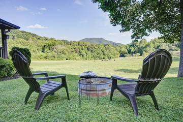 Log Cabin for 4 People in Carter County (TN), Photo 1
