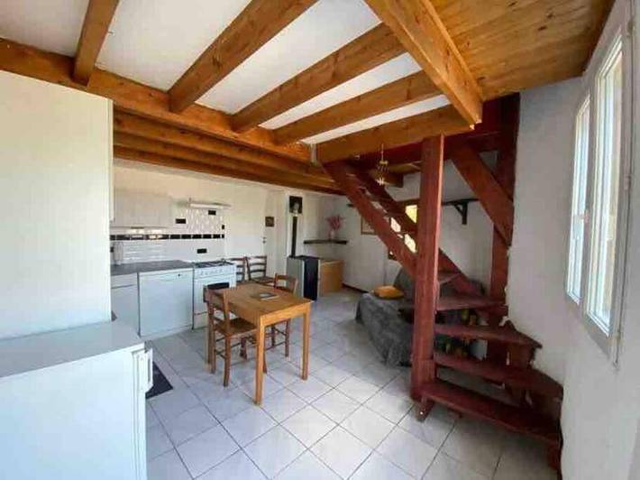 Location de vacances pour 3 personnes, avec balcon à Sainte-Colombe-de-Peyre - 3
