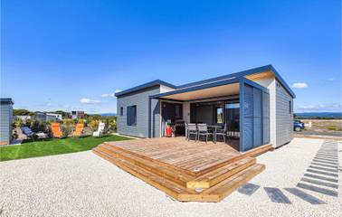 Maison de vacances pour 6 personnes, avec terrasse ainsi que jardin et piscine dans l' Hérault