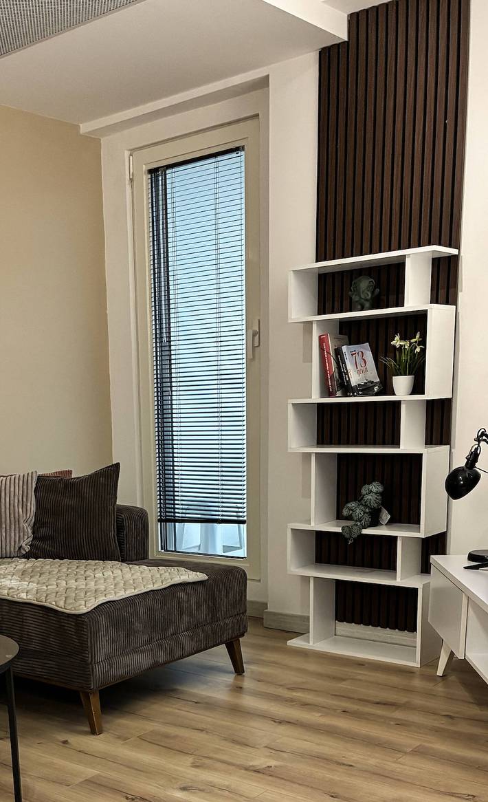 Ganze Wohnung, Luxus-Wohnung im 19. Stock mit Pool, Spa und Parkplatz in Skopje, Nordmazedonien